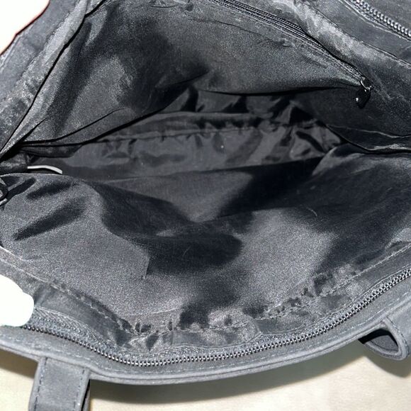 ST. JOHN Black Quilted Shoulder Bag - Picture 7 of 14